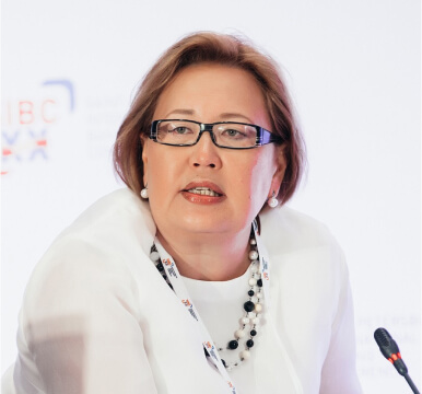 Алма Обаева 